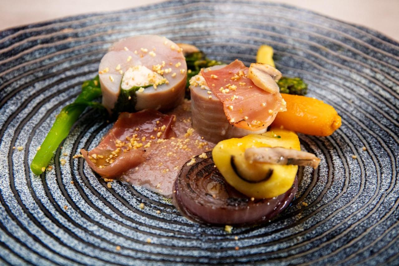 Logis Hotel La Breche - Restaurant Berthelot Amboise Dış mekan fotoğraf