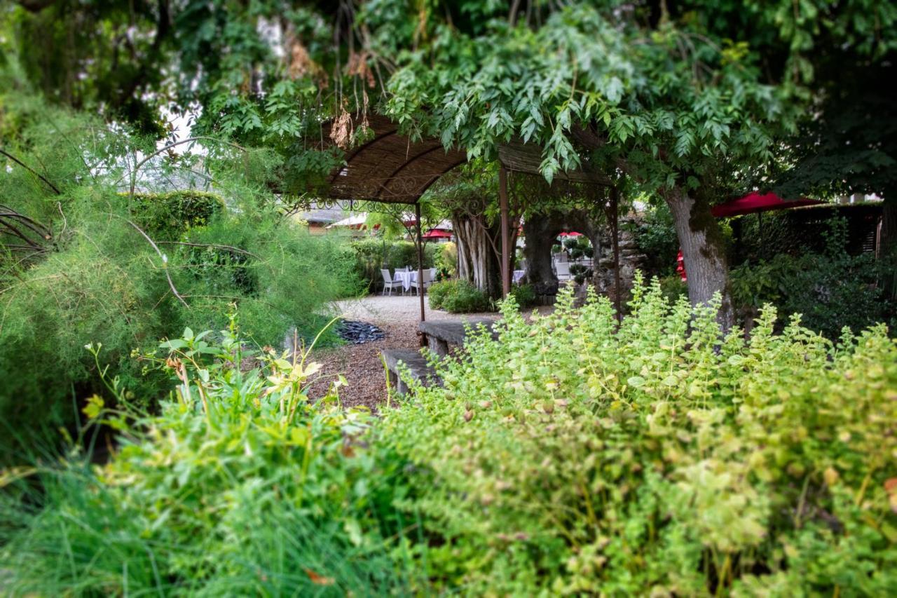 Logis Hotel La Breche - Restaurant Berthelot Amboise Dış mekan fotoğraf