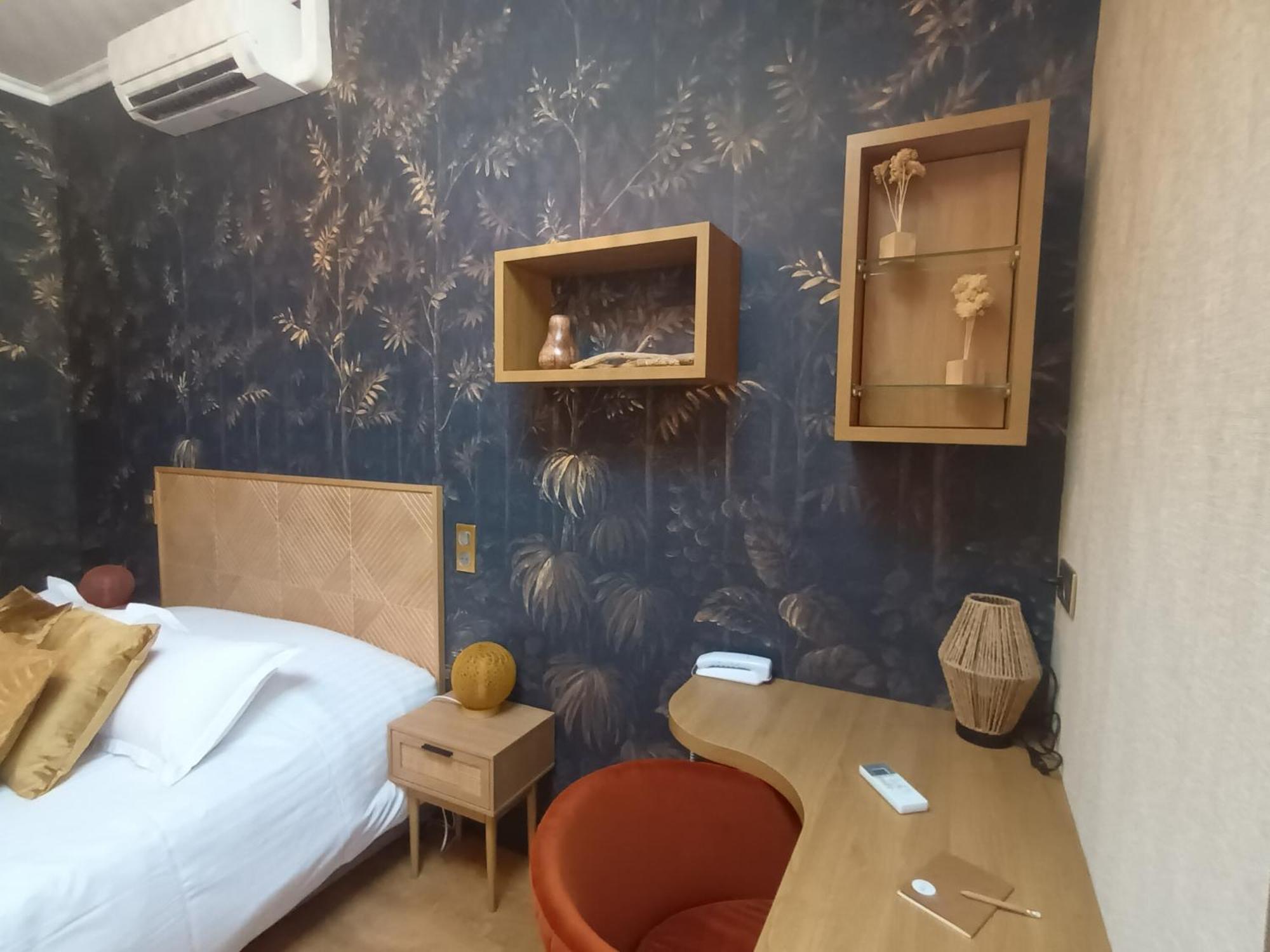 Logis Hotel La Breche - Restaurant Berthelot Amboise Dış mekan fotoğraf