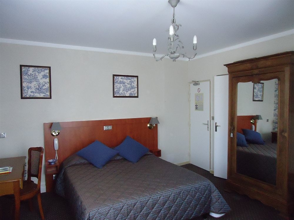 Logis Hotel La Breche - Restaurant Berthelot Amboise Dış mekan fotoğraf