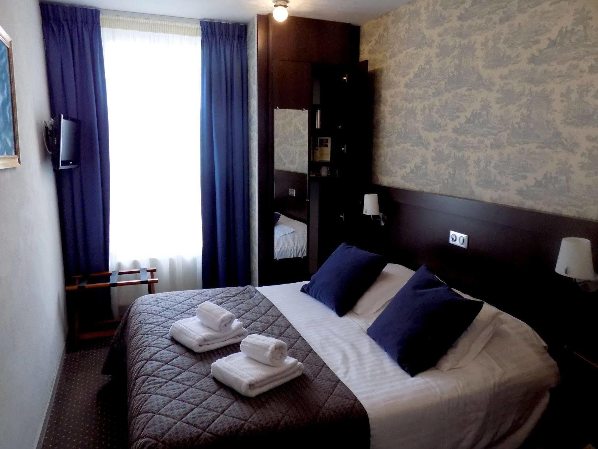 Logis Hotel La Breche - Restaurant Berthelot Amboise Dış mekan fotoğraf